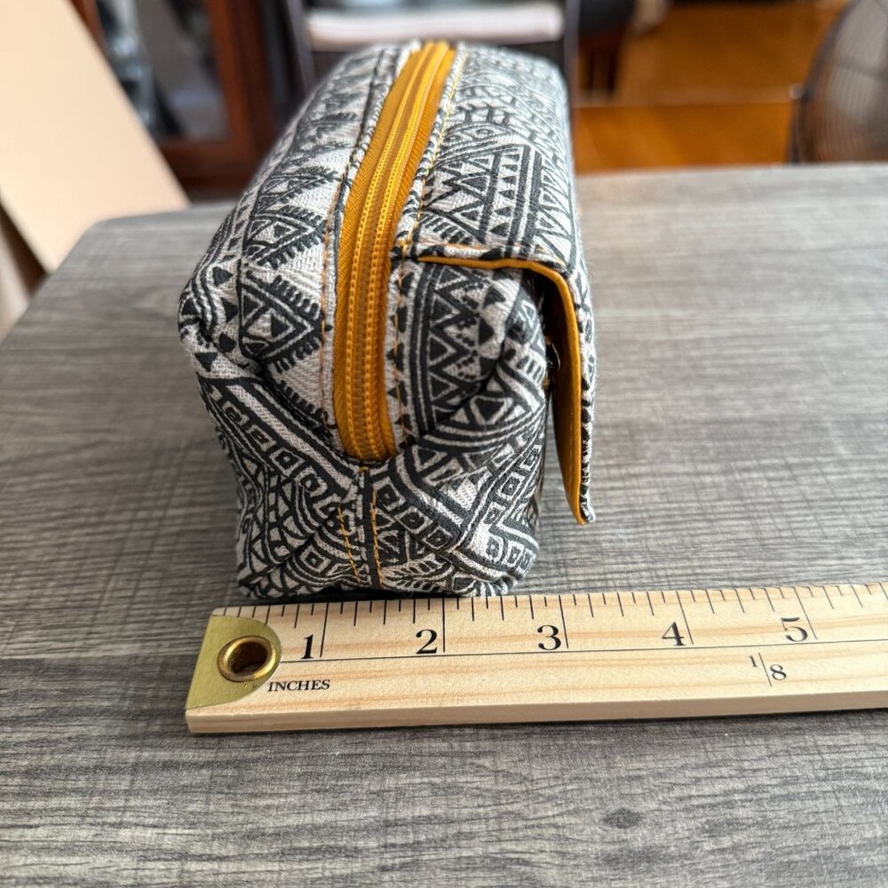 NWOT Silpada  Magnetic Makeup Bag Mirror Zipper Closure Tribal Geometric Enthnic - Picture 5 of 11